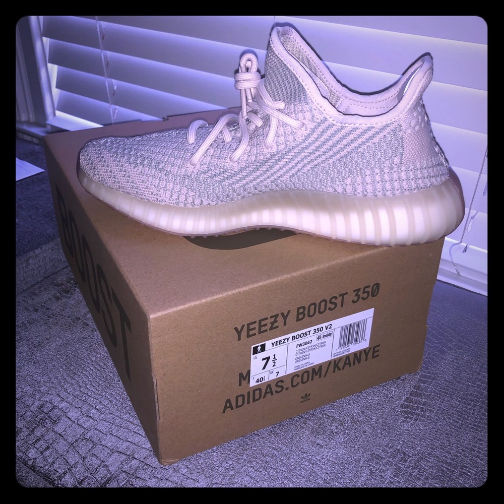 Yeezys 7.5 Citron